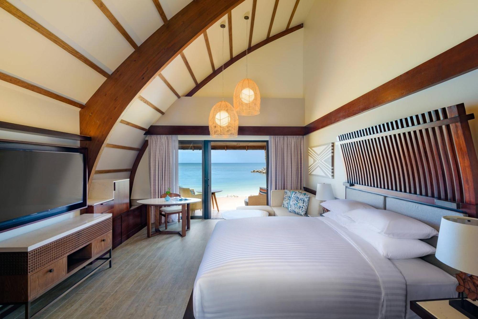 Fiji Marriott Resort Momi Bay Exteriér fotografie Beachfront Suite