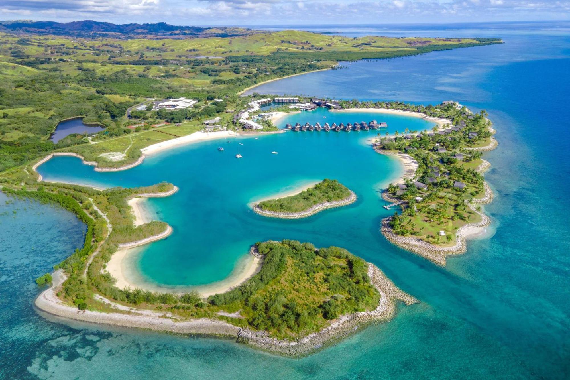 Fiji Marriott Resort Momi Bay Exteriér fotografie Aerial view of the resort